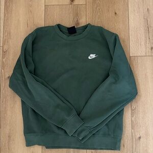Nike Men's Forest Green crewneck